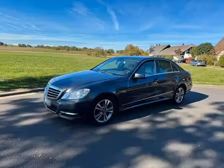 Mercedes-Benz Classe E E 350 V6 3.0 CDI 265