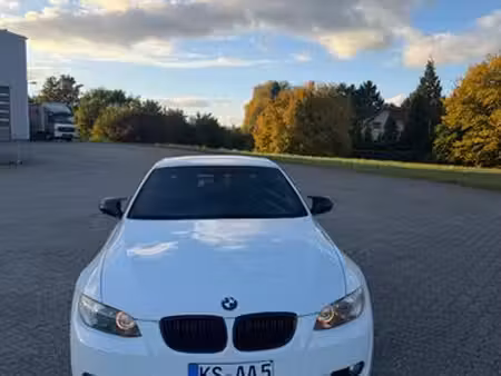 BMW Série 3 330d 3.0 245