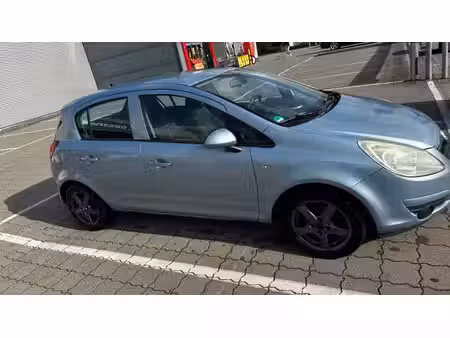 Opel Corsa 1.2 80