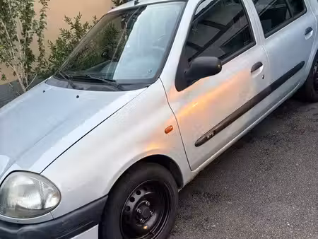 Renault Clio 1.2 58