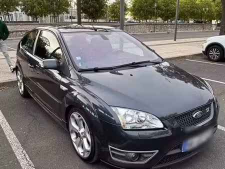 Ford Focus ST 2.5 225