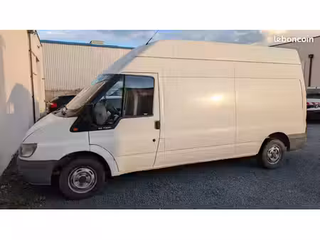 Ford Transit 2.4 90