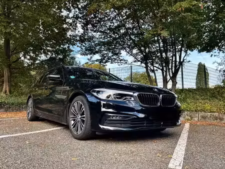 BMW Série 5 530e 2.0 252