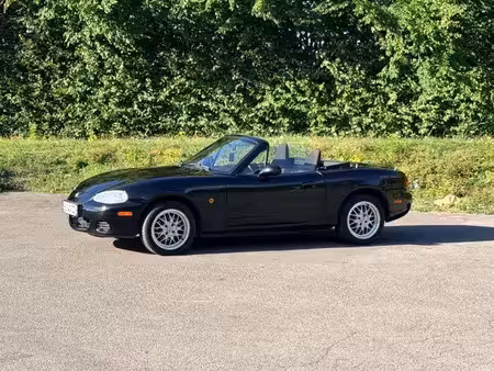 Mazda MX5 1.6 110