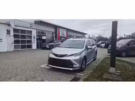 Toyota Sienna 