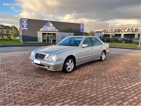 Mercedes-Benz Classe E E 320 Avantgarde
