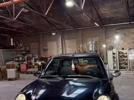 Mini Cabrio Cooper 1.6 115