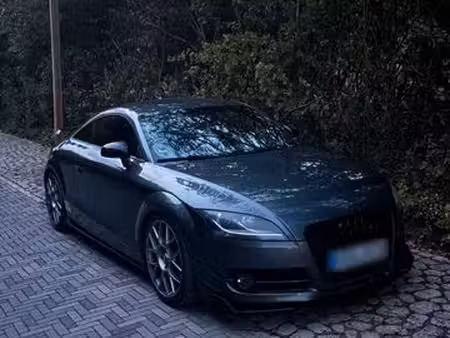 Audi TT 