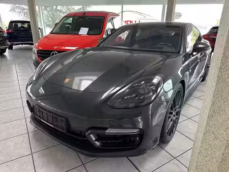 Porsche Panamera Turbo S V8 4.0 630 4x4
