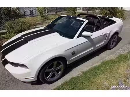 Ford Mustang GT V8 4.6