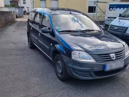 Dacia Logan 