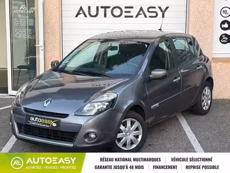 Renault Clio 1.2 75 TomTom Live