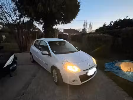 Renault Clio 1.2 75