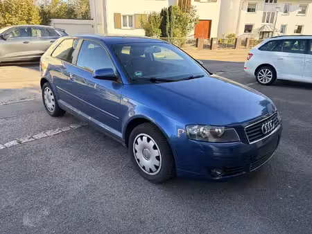 Audi A3 1.6 102 Attraction