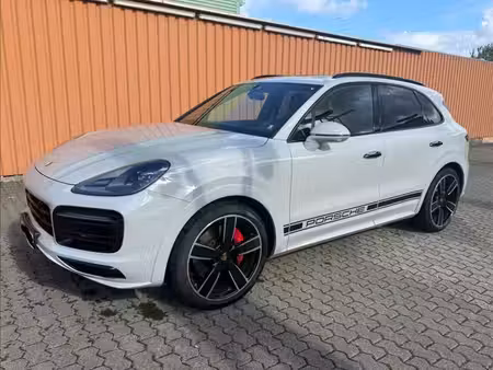 Porsche Cayenne GTS V8 4.0 460 4x4