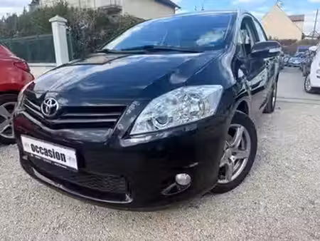 Toyota Auris 1.6 132 Executive