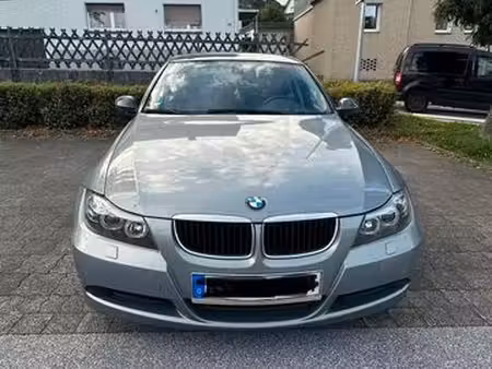 BMW Série 3 318i 2.0 129