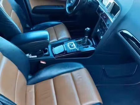 Audi A6 V6 2.4 177
