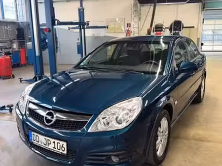 Opel Vectra 1.8 140 Edition