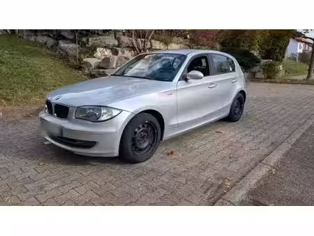 BMW Série 1 116i 1.6 122