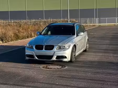 BMW Série 3 320d 2.0 184