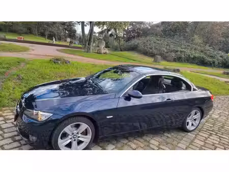 BMW Série 3 330i 3.0 272