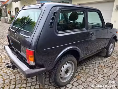 Lada Niva 1.7 83