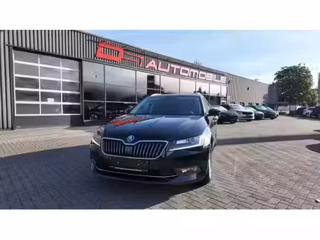 Škoda Superb 1.8 Ambition