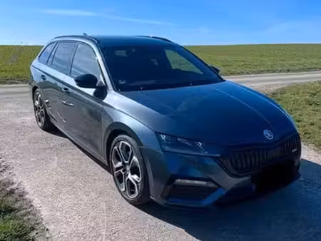 Škoda Octavia RS 2.0 TFSI 200