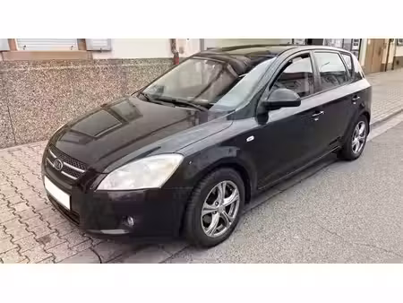 Kia Ceed 1.6 CRDi 115 EX