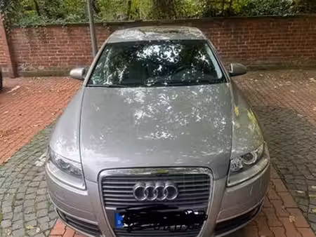 Audi A6 V6 2.4 177