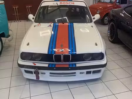 BMW Série 3 325i