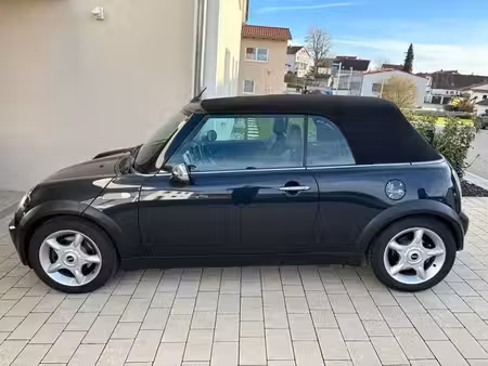 Mini Cabrio Cooper 1.6 115