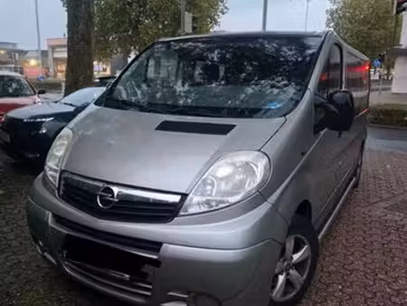 Opel Vivaro 2.0