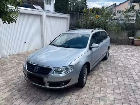 Volkswagen Passat 2.0 TDI 143 Confortline