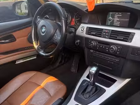 BMW Série 3 325i 3.0 218