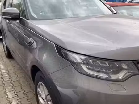 Land Rover Discovery SD4 2.0 240 SE 4x4