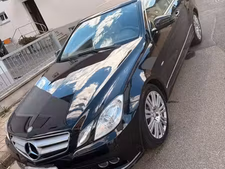 Mercedes-Benz Classe E E 220