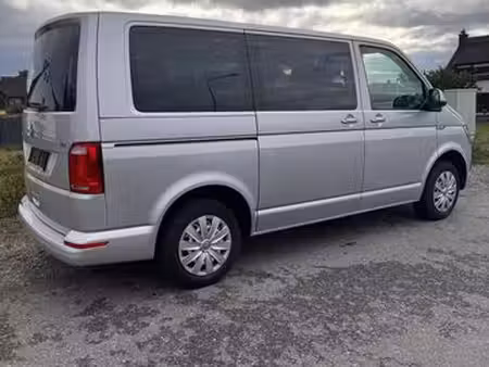 Volkswagen Caravelle 2.0 TDI 150