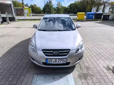 Kia Ceed 1.4 105 LX