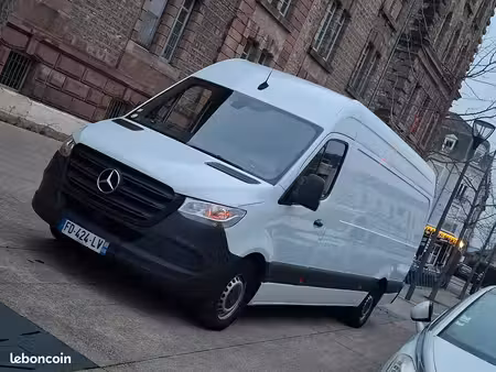 Mercedes-Benz Sprinter 