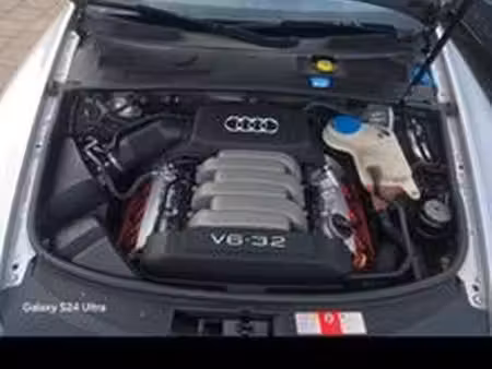 Audi A6 V6 3.2 FSI 256