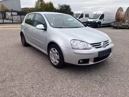 Volkswagen Golf 1.6 102