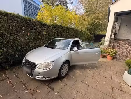 Volkswagen EOS 2.0 FSI 150