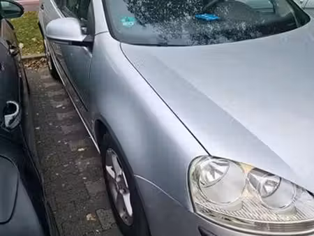 Volkswagen Golf 1.9 TDI 105