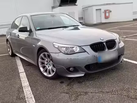 BMW Série 5 530d 3.0 235