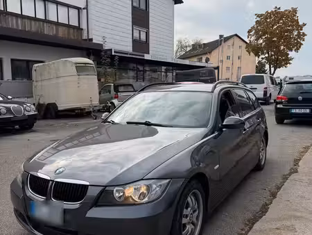 BMW Série 3 318i 2.0