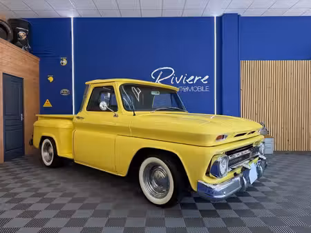 Chevrolet C10 Custom