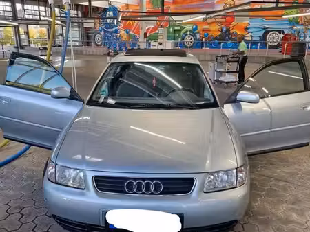 Audi A3 1.8 125