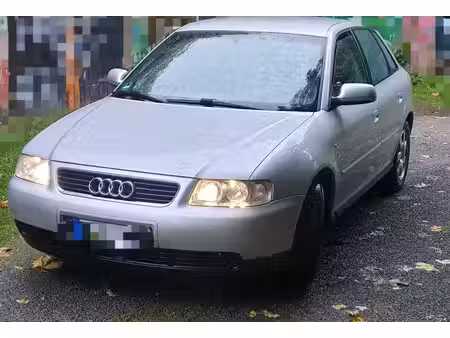 Audi A3 1.6 102